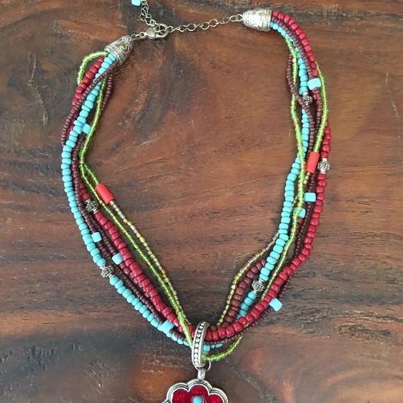 Colorful necklace - Picture 2 of 3